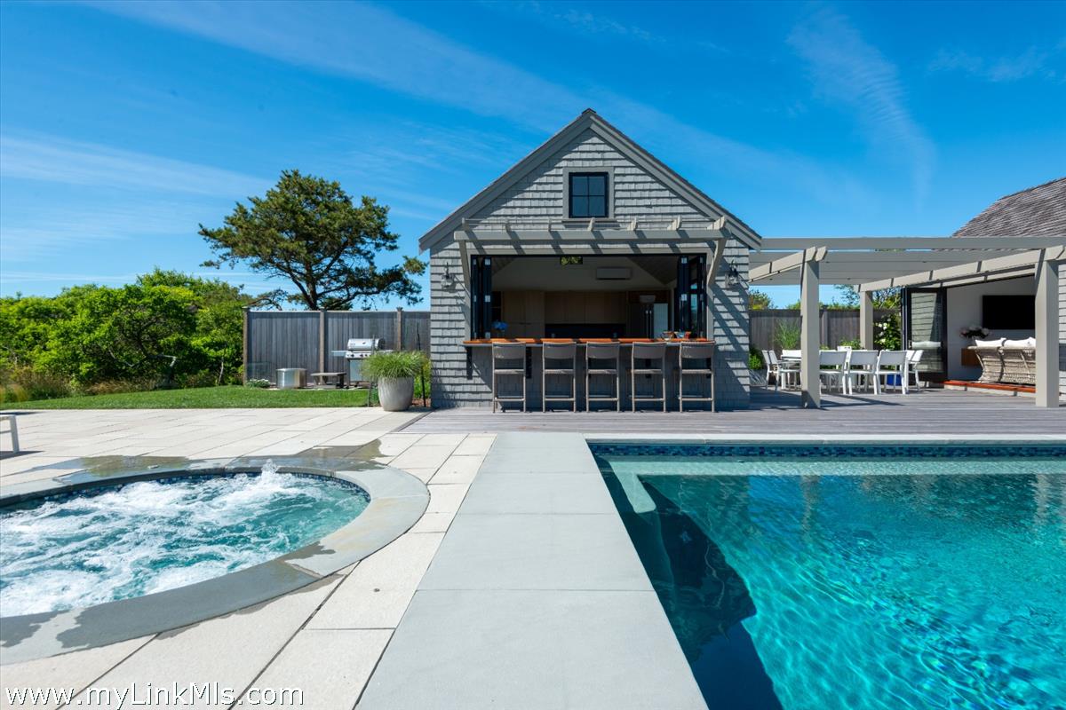 36 Warrens Landing Road Nantucket, MA 02554 - Photo 17 of 65
