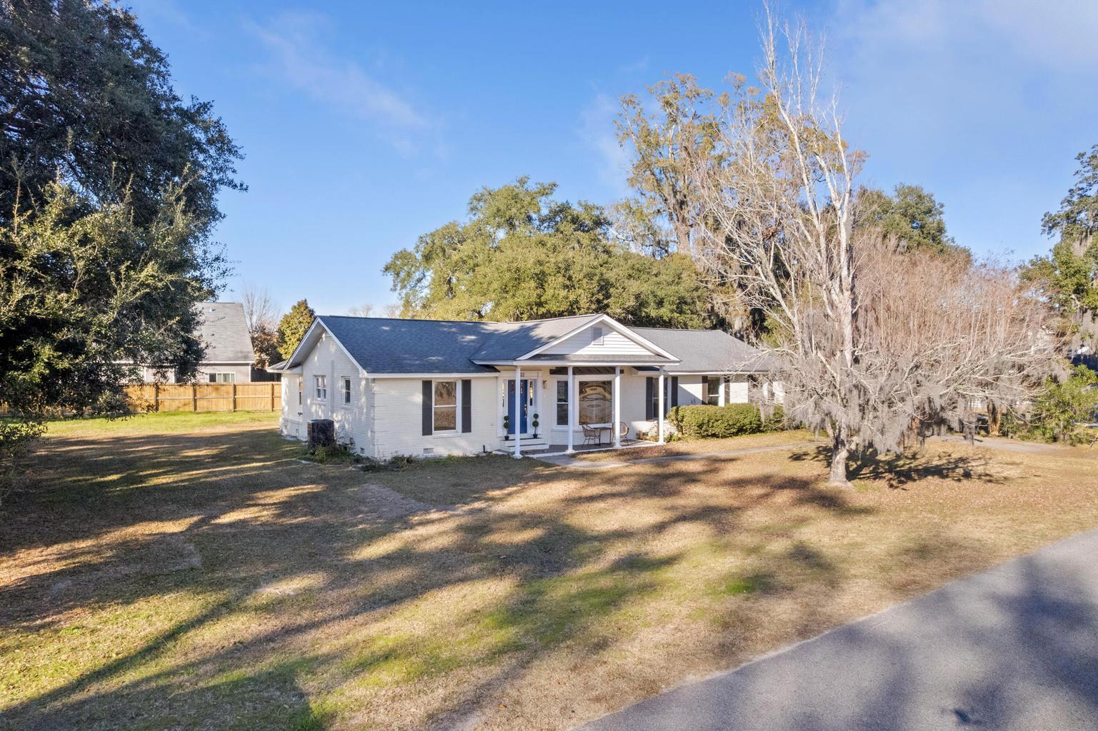 1822 State Rd S-8-684 Moncks Corner, SC 29461 - Photo 9 of 31 20260506200257576137000000-o