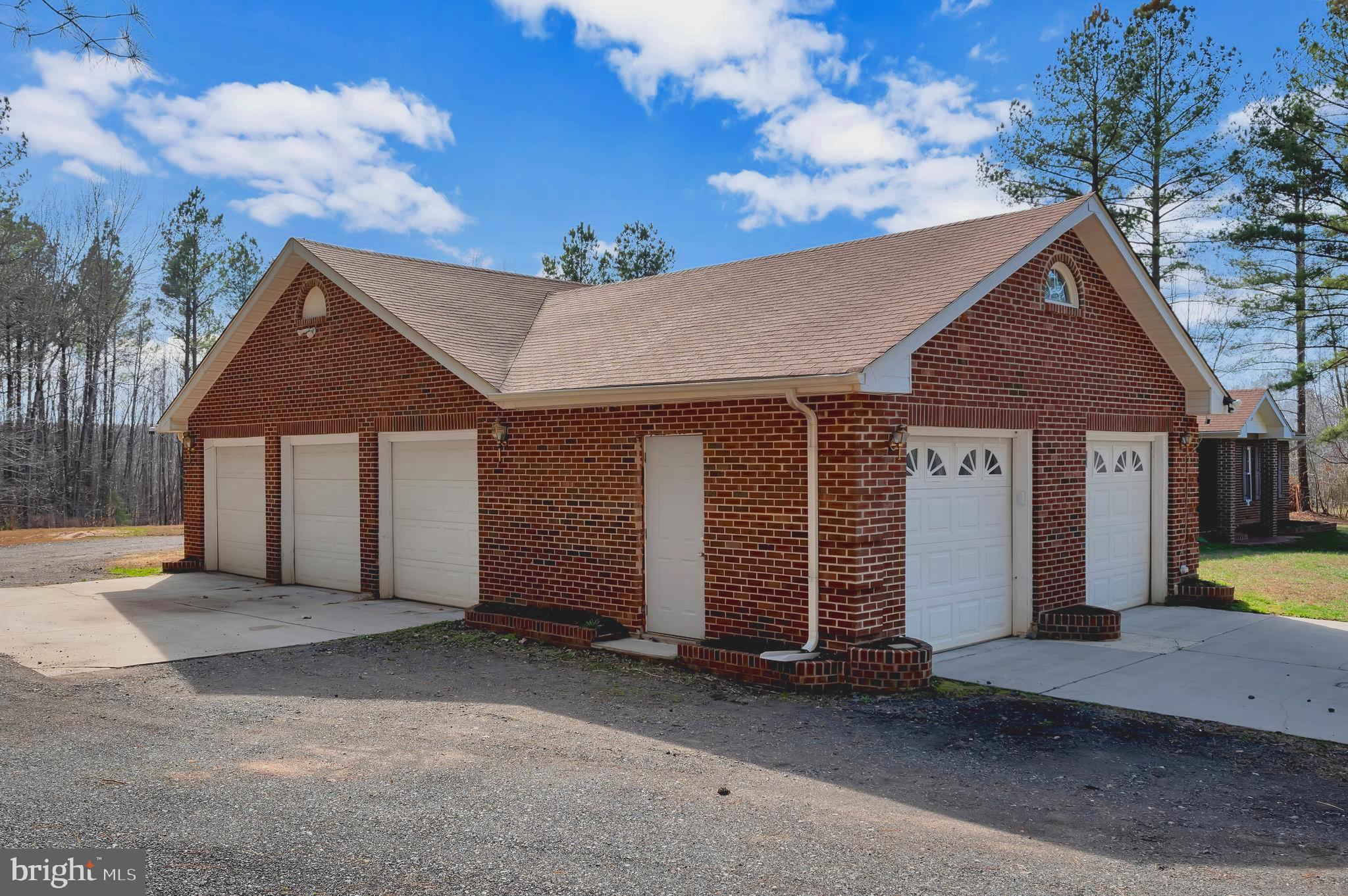 34156 Indiantown Road Locust Grove, VA 22508 - Photo 3 of 67 Gallery Image 3