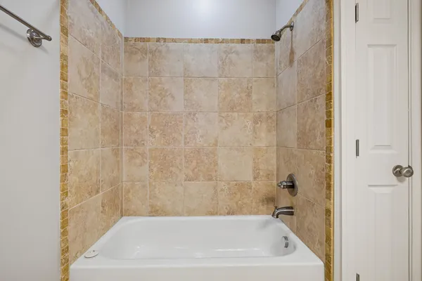 $2,750 | 2110 Acklen Avenue, Unit 105, Nashville, TN 37212