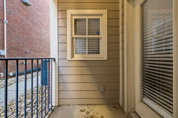 $2,750 | 2110 Acklen Avenue, Unit 105, Nashville, TN 37212