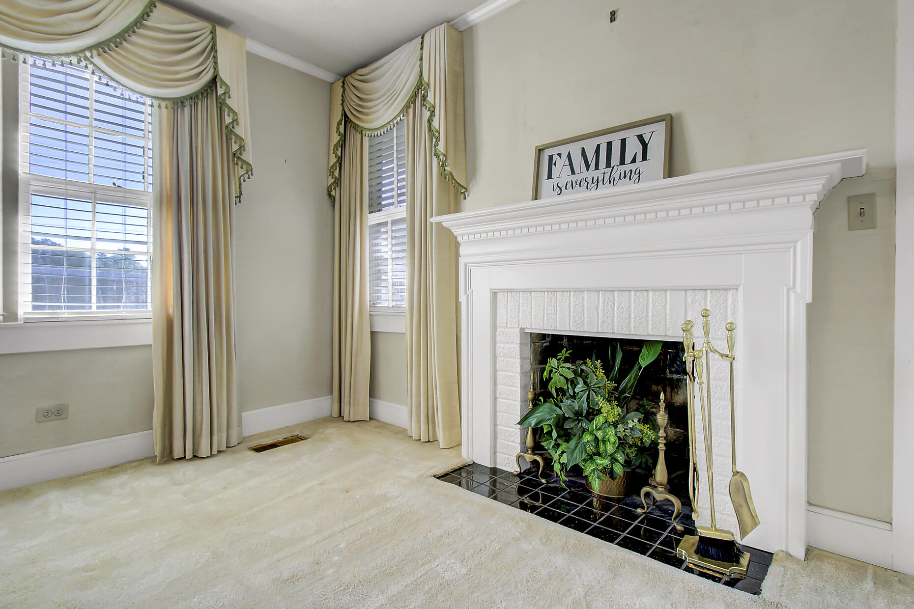 108 County Rd S-18-134 Reevesville, SC 29471 - Photo 12 of 46 12. Fireplace in family room