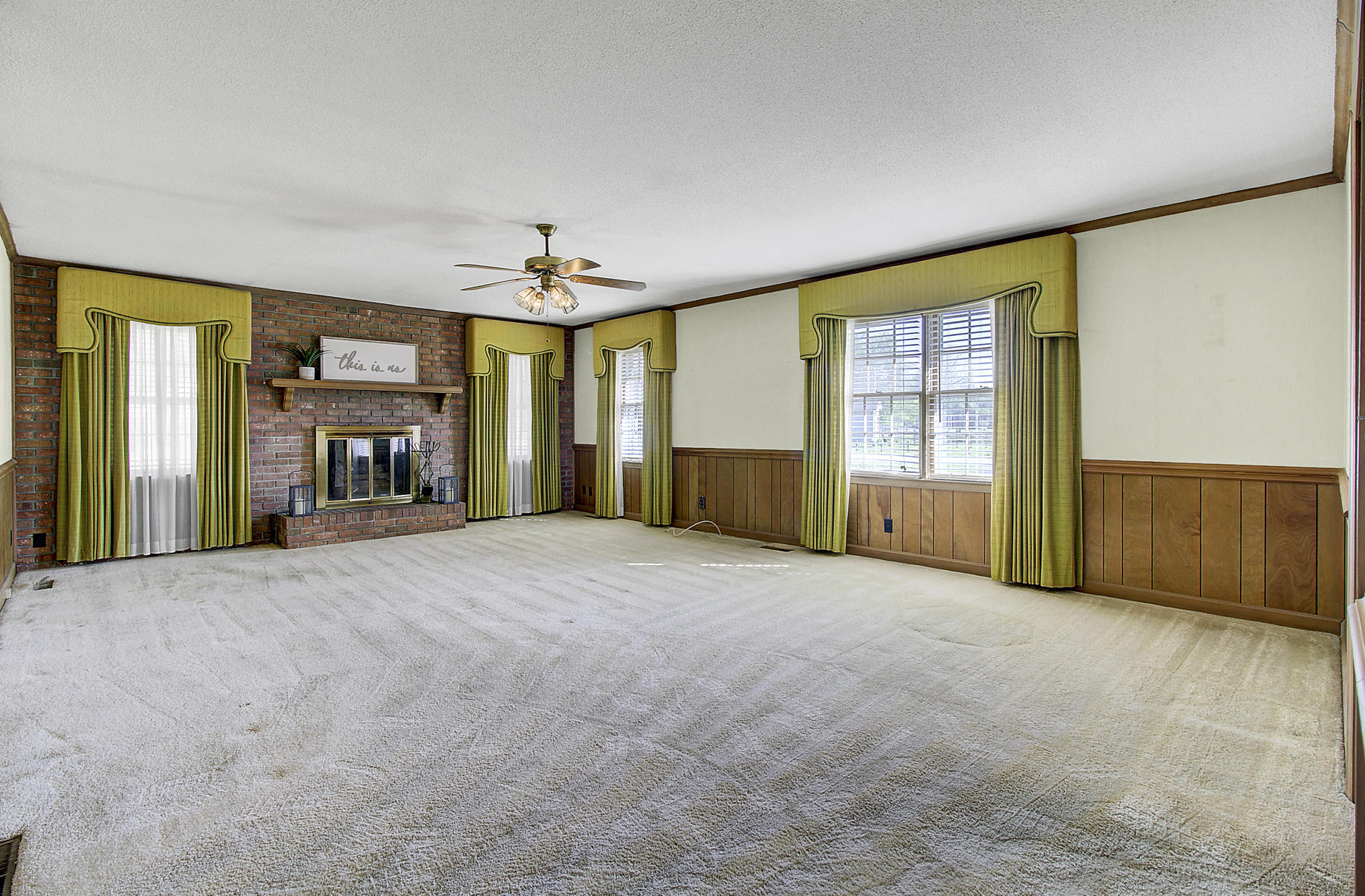 108 County Rd S-18-134 Reevesville, SC 29471 - Photo 22 of 46 23. Great room