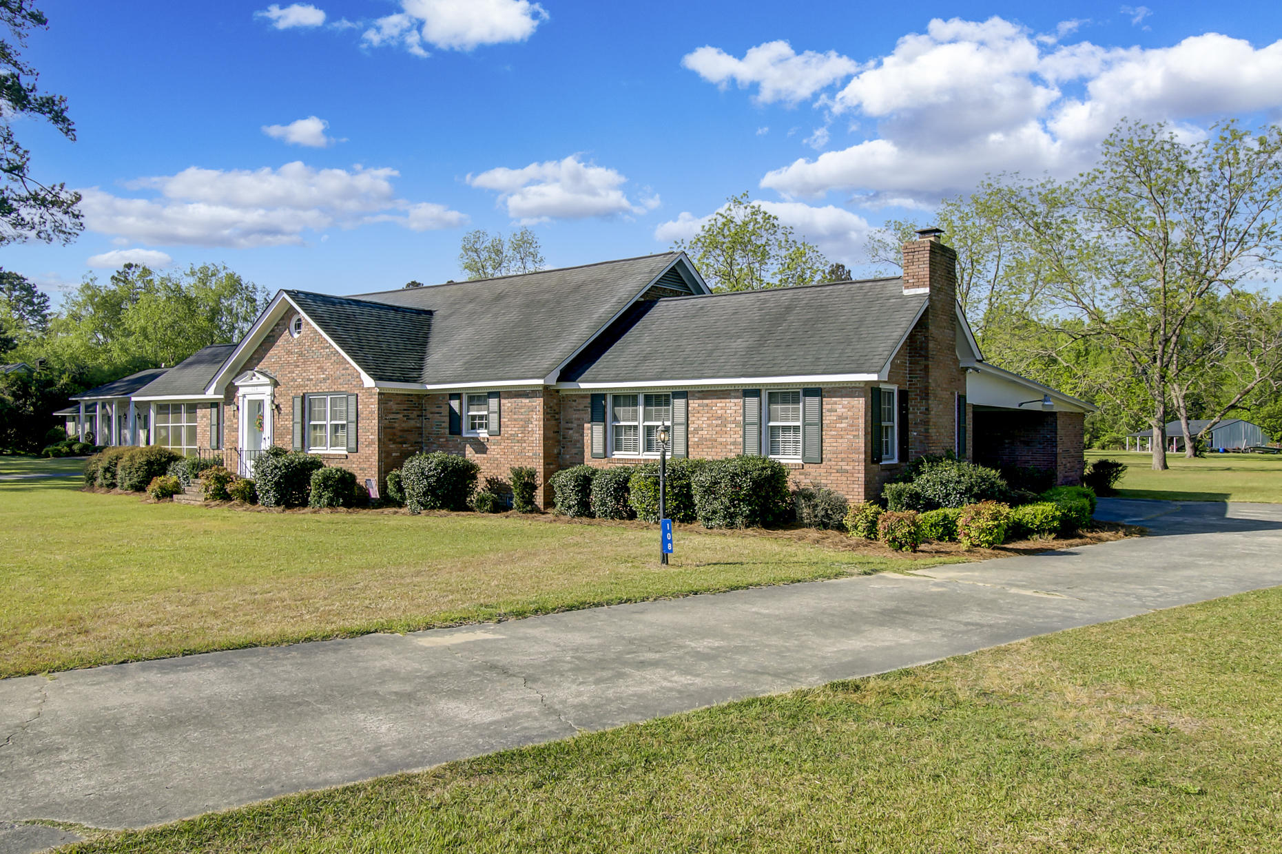 108 County Rd S-18-134 Reevesville, SC 29471 - Photo 6 of 46 6. Right side view