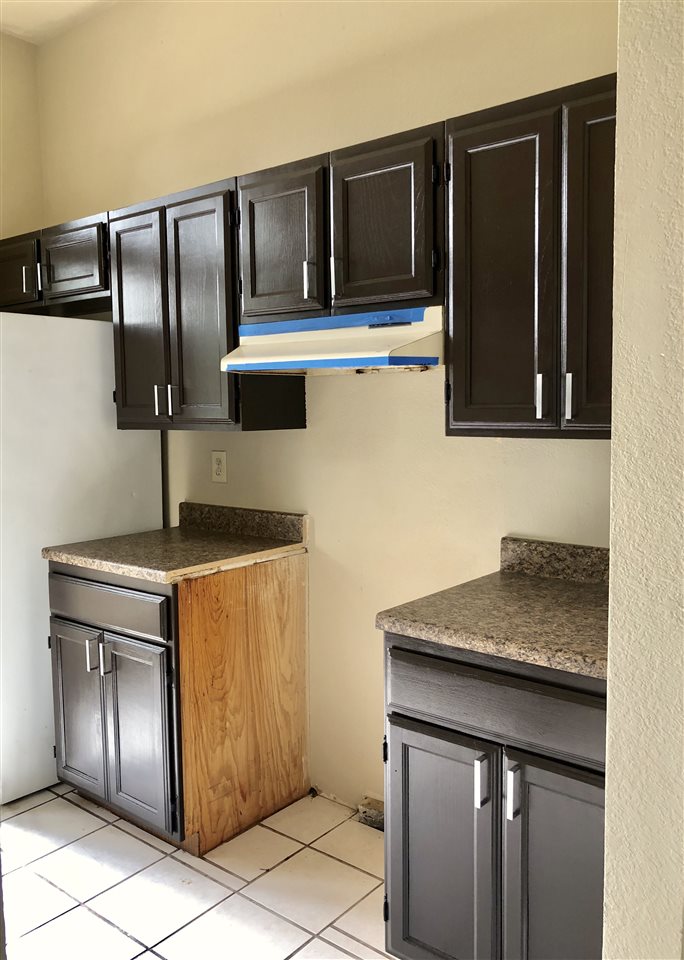148 Lynn Loop Laredo, TX 78045 - Photo 5 of 16 Gallery Image 5