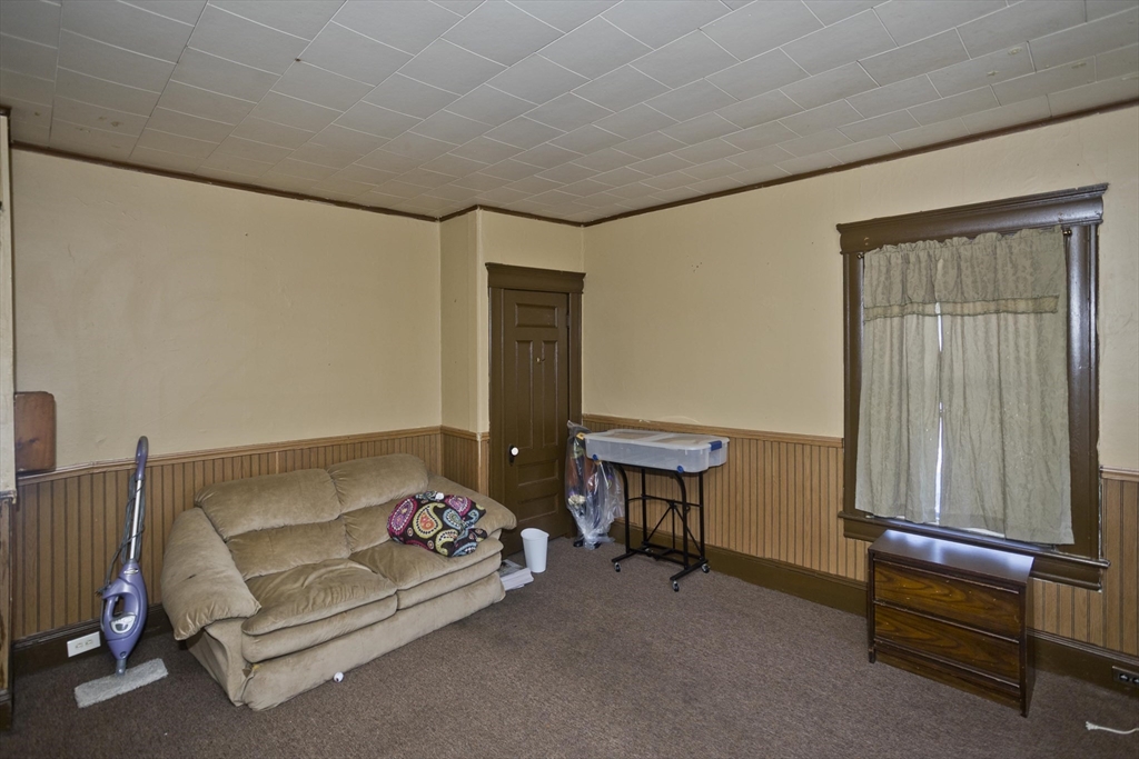 1007 Foster Street Palmer, MA 01069 - Photo 16 of 33