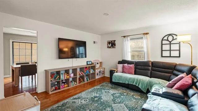 $275,000 | 16828 East 31st Street South, Independence, MO 64055