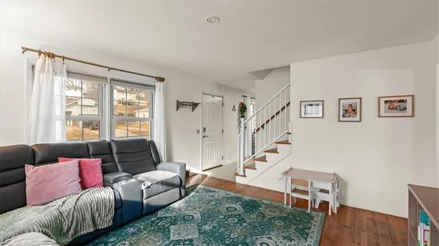 $275,000 | 16828 East 31st Street South, Independence, MO 64055