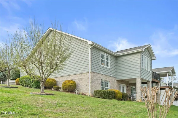 $420,000 | 216 Bridgewater Court, Gray, TN 37615
