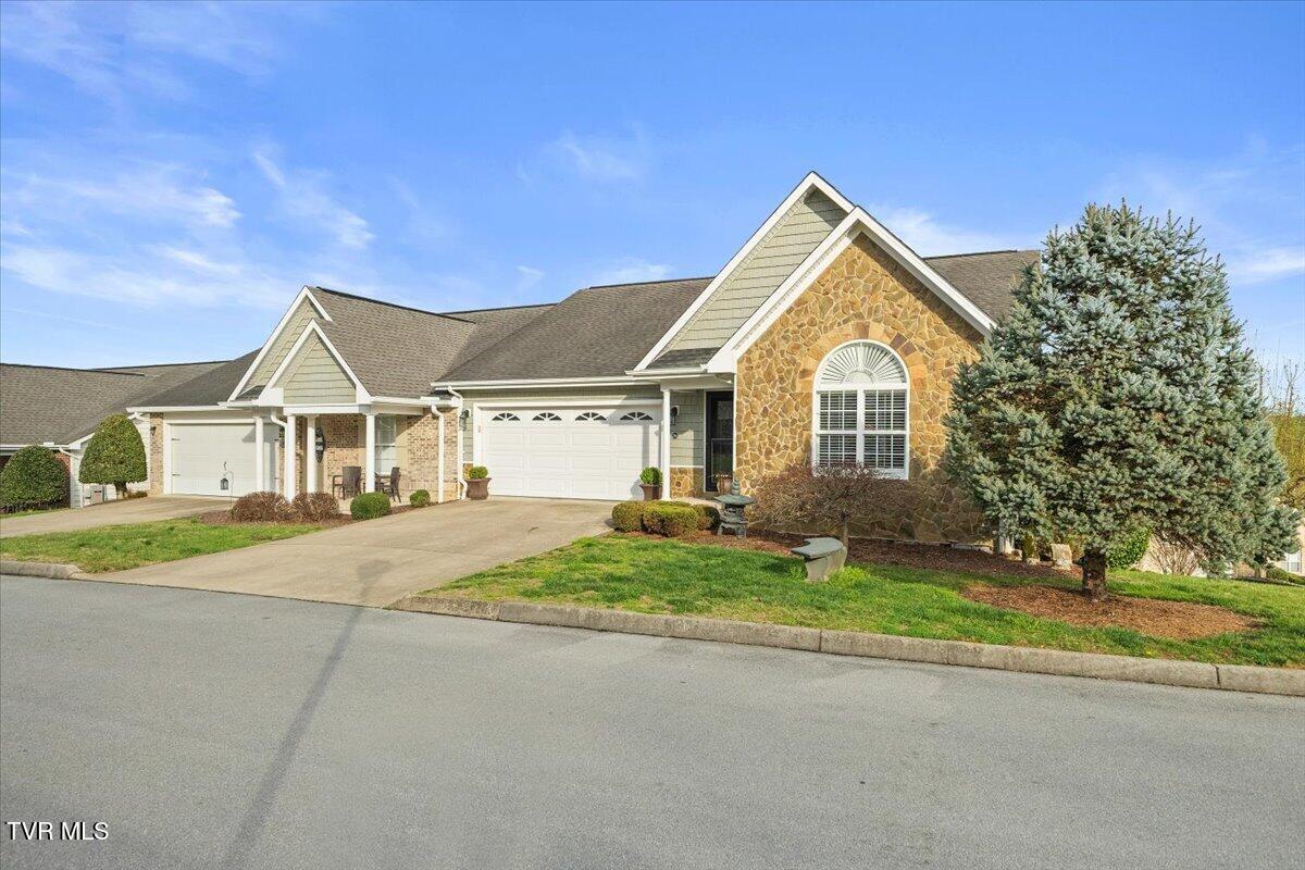 216 Bridgewater Court Gray, TN 37615 - Photo 7 of 57 04-128A7445