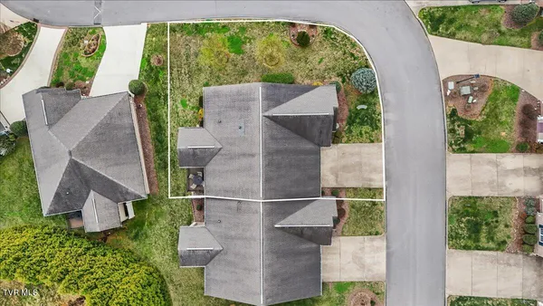 $420,000 | 216 Bridgewater Court, Gray, TN 37615