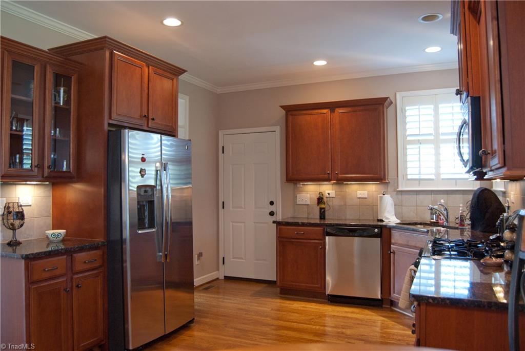 8904 West Pepper Court Oak Ridge, NC 27310 - Photo 6 of 18