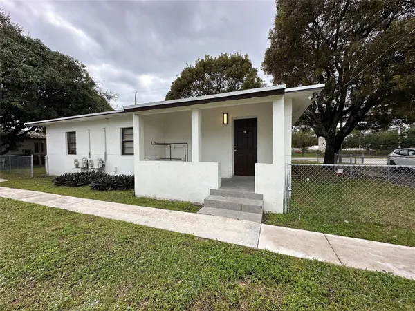 $1,650 | 1291 Northwest 40th Street, Unit C, Miami, FL 33142