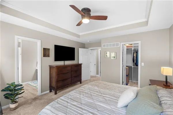 $360,000 | 519 Kindred Drive, Smithville, MO 64089