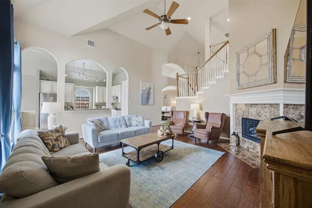 $589,000 | 607 Hilltop Drive, Murphy, TX 75094