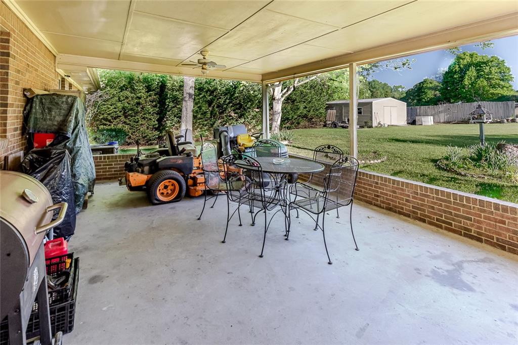 4610 Big B Road Douglasville, GA 30134 - Photo 11 of 38