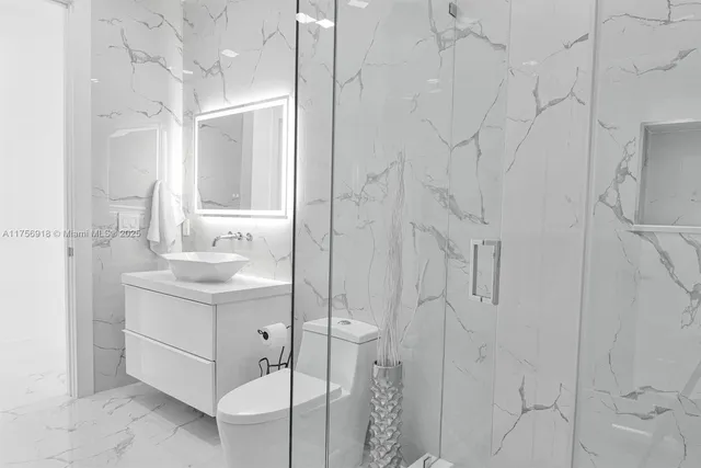 $3,895,000 | 2578 Northwest 63rd Lane, Boca Raton, FL 33496