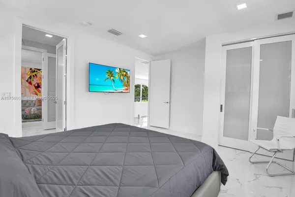 $3,895,000 | 2578 Northwest 63rd Lane, Boca Raton, FL 33496