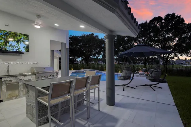 $3,895,000 | 2578 Northwest 63rd Lane, Boca Raton, FL 33496