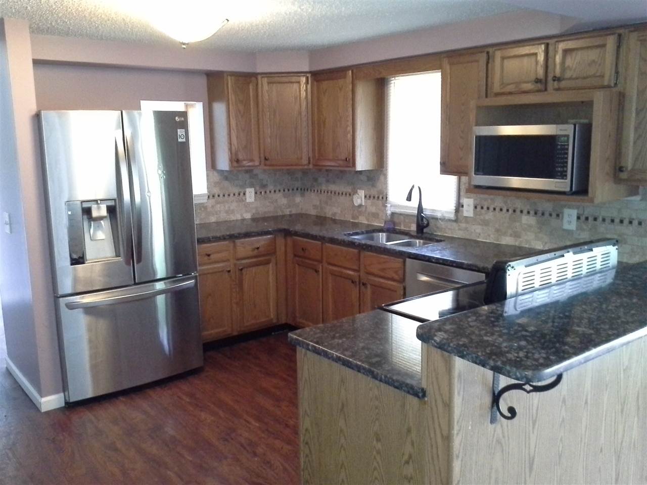 1407 Ripley Road Linden, MI 48451 - Photo 4 of 14 31382140-3.JPG