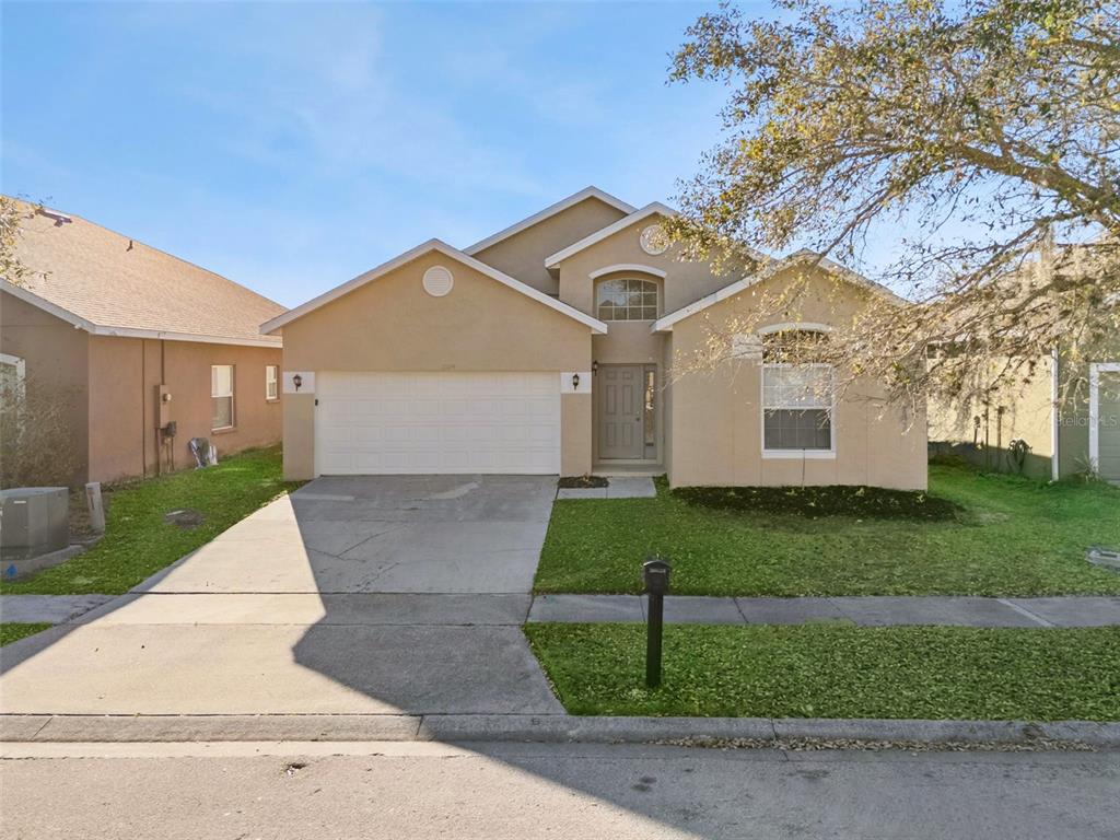 2104 Justice Lane St. Cloud, FL 34769 - Photo 2 of 25