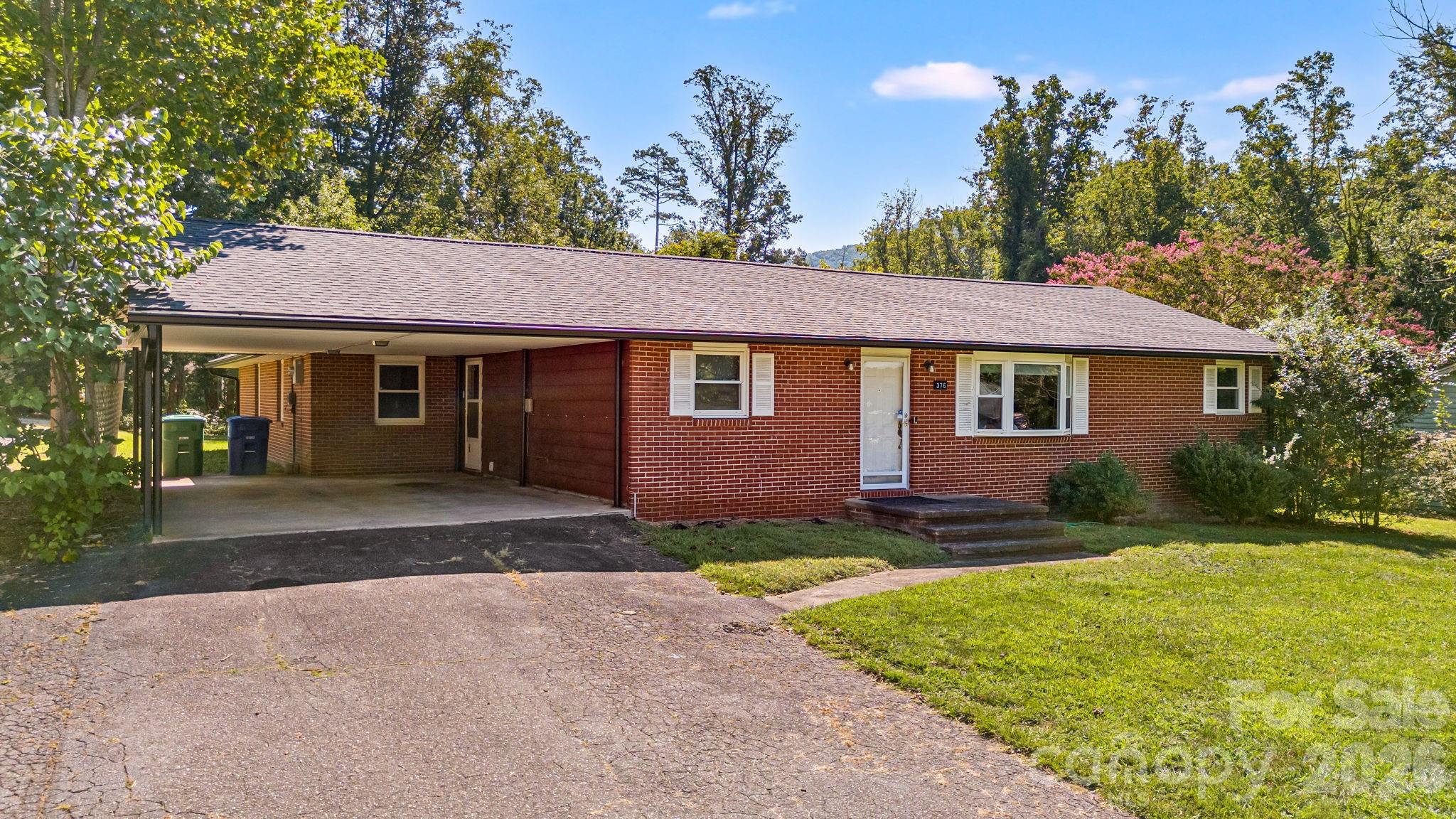 376 School Road East Asheville, NC 28803 - Photo 1 of 38 Gallery Image 1