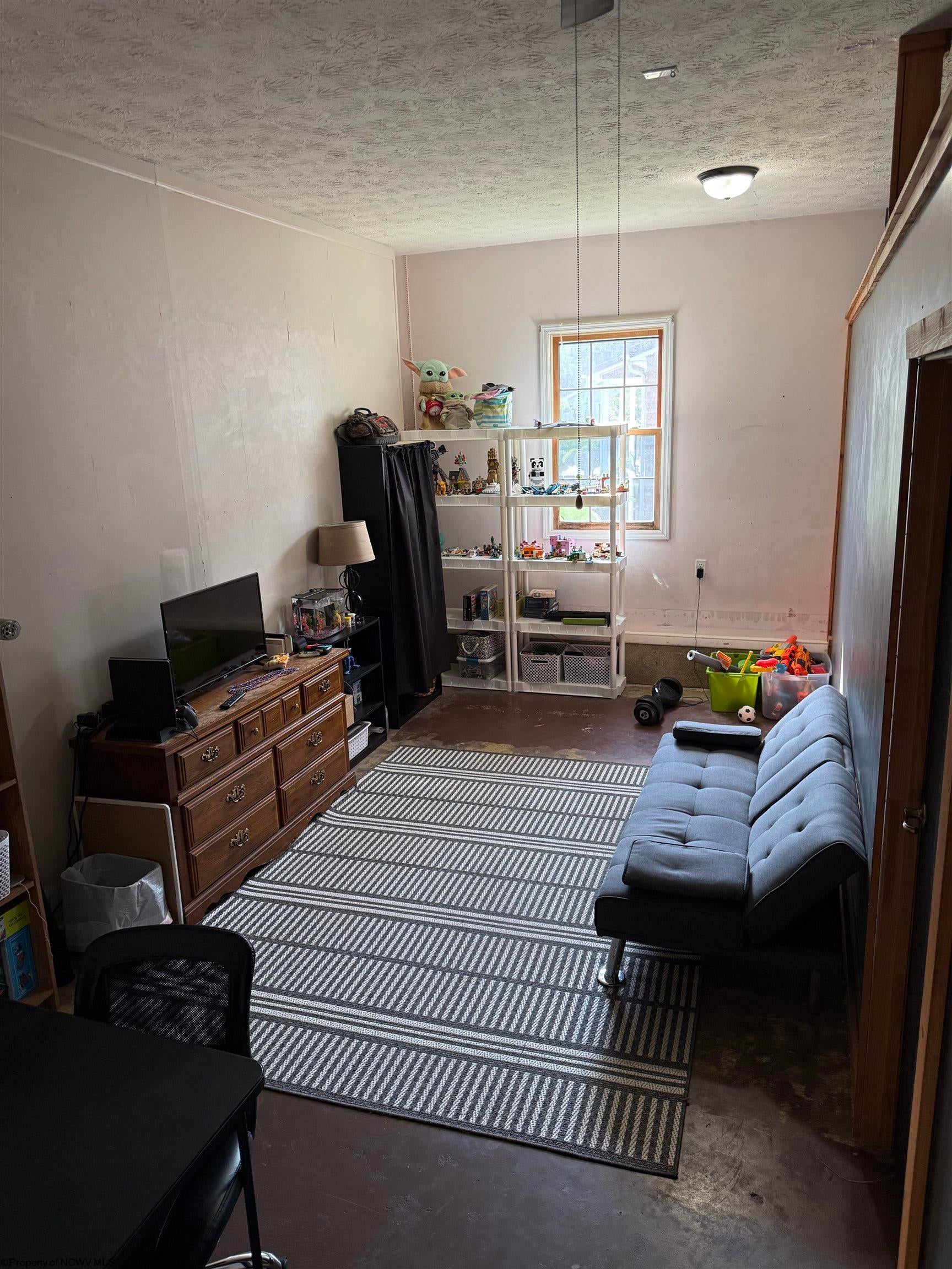 26 MacIntosh Loop Elkins, WV 26241 - Photo 10 of 24 Gallery Image 10
