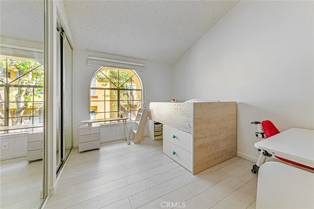 $800,000 | 55 Alicante Aisle, Unit 62, Irvine, CA 92614