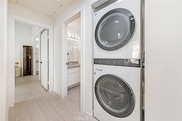 $800,000 | 55 Alicante Aisle, Unit 62, Irvine, CA 92614