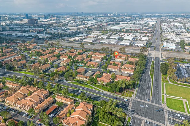 $800,000 | 55 Alicante Aisle, Unit 62, Irvine, CA 92614