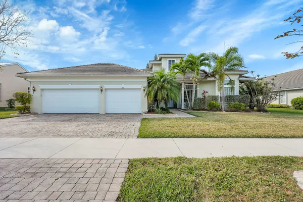 $3,200 | 211 Northwest Pleasant Grove Way, Port St. Lucie, FL 34986