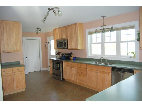 1199 Marble Island Road Colchester, VT 05446 - Photo 2 of 25 Gallery Image 2
