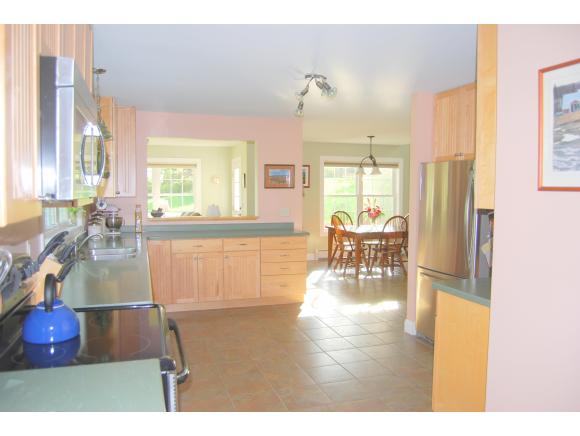 1199 Marble Island Road Colchester, VT 05446 - Photo 4 of 25 Gallery Image 4