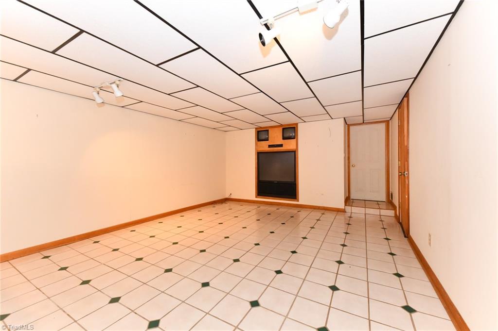 1225 Stadler Ridge Road Winston-Salem, NC 27106 - Photo 34 of 38 Gallery Image 34