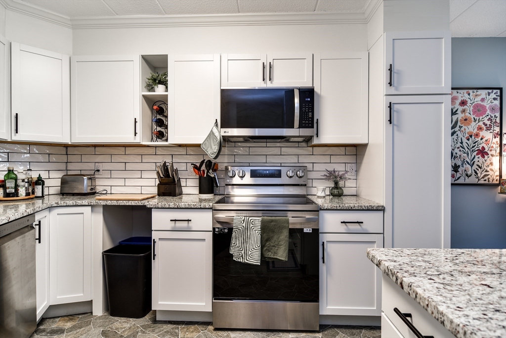 147 Turner Road, Unit 103 Holliston, MA 01746 - Photo 1 of 16 Gallery Image 1