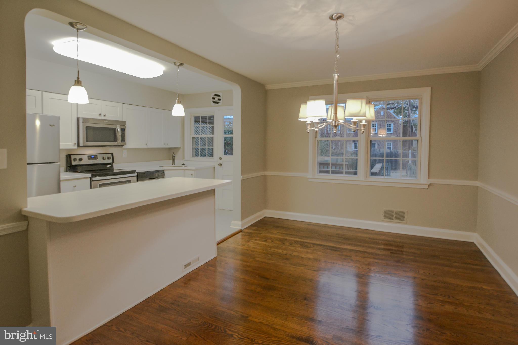 420 Dumbarton Road Baltimore, MD 21212 - Photo 8 of 22 Dining Room