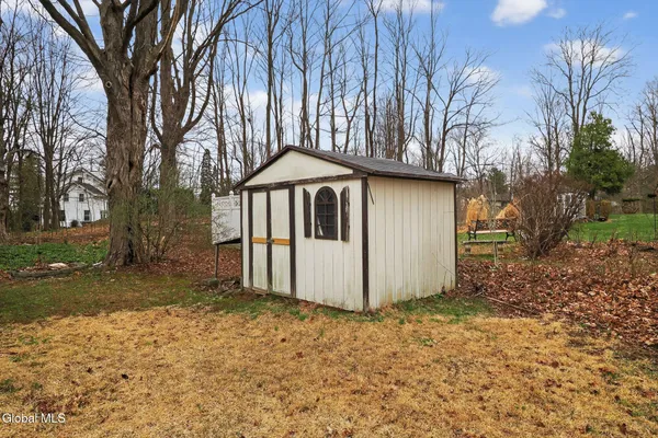 $414,999 | 2309 Spruce Drive, Valatie, NY 12184