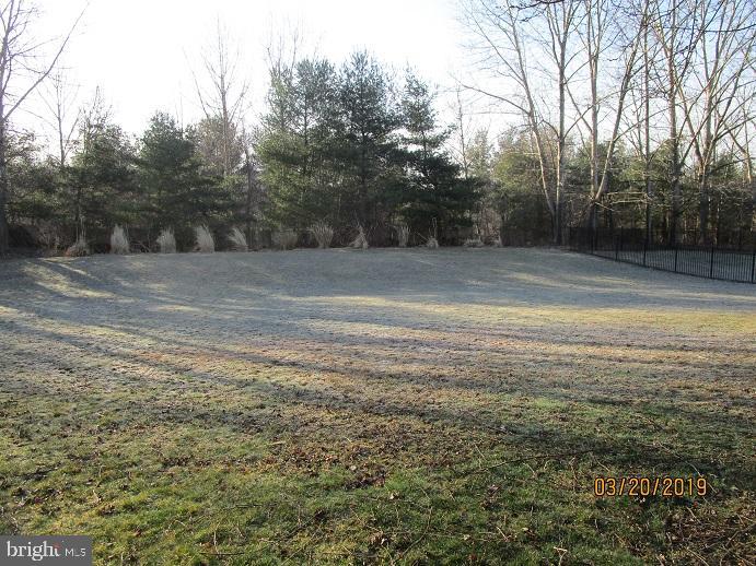 844 Redgate Road Dresher, PA 19025 - Photo 25 of 26 Gallery Image 25