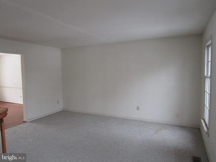 844 Redgate Road Dresher, PA 19025 - Photo 4 of 26 Gallery Image 4