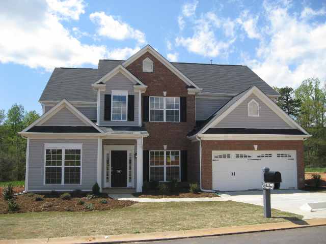 300 Roanoke Way Greenville, SC 29607 - Photo 1 of 8 Gallery Image 1