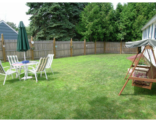 1 Oak Ridge Drive Clinton, MA 01510 - Photo 2 of 7 Gallery Image 2