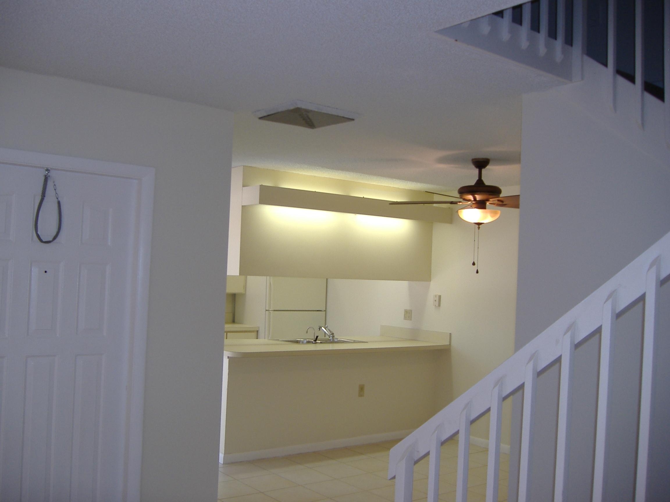 3015 30th Court Jupiter, FL 33477 - Photo 2 of 2 3015 30th Ct Kitchen