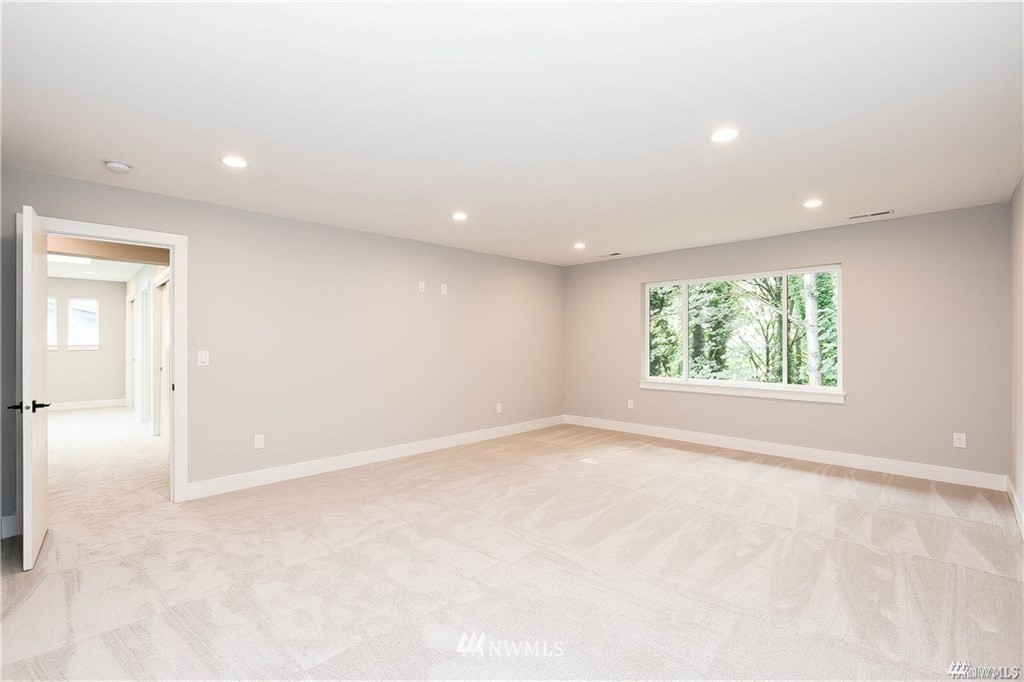 224 228th Street Southeast Bothell, WA 98021 - Photo 15 of 28