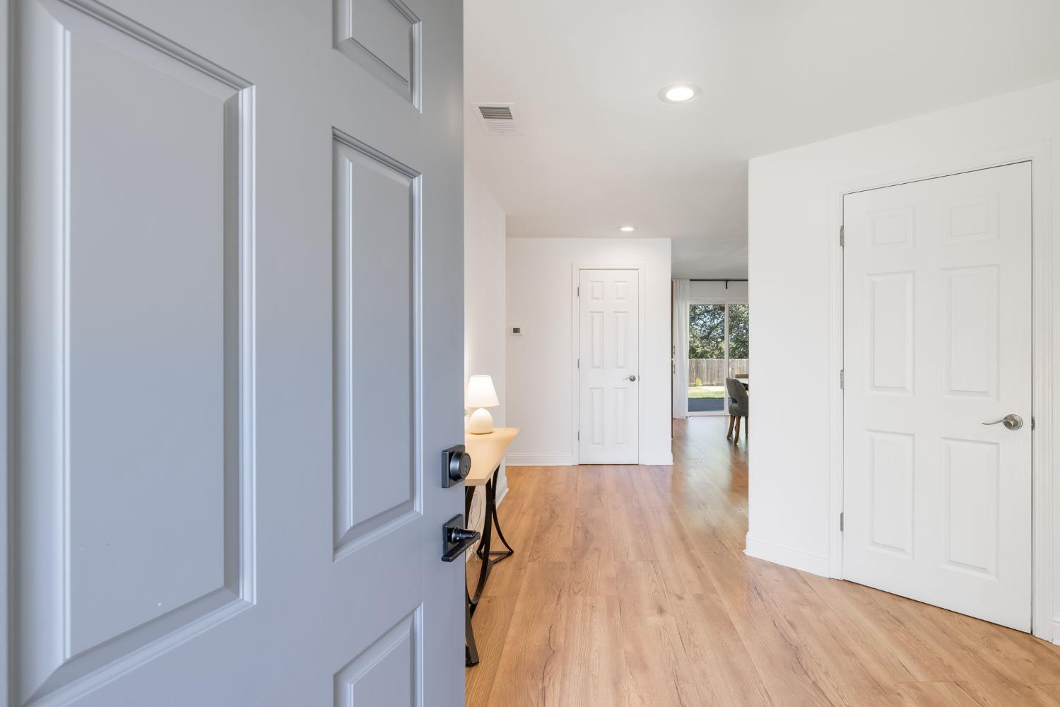 5573 Butano Way Rocklin, CA 95677 - Photo 3 of 56