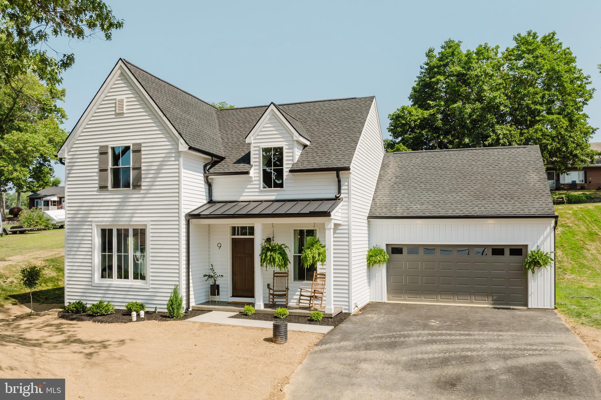 9 Lauber Road Akron, PA 17501 - Photo 1 of 70 Gallery Image 1