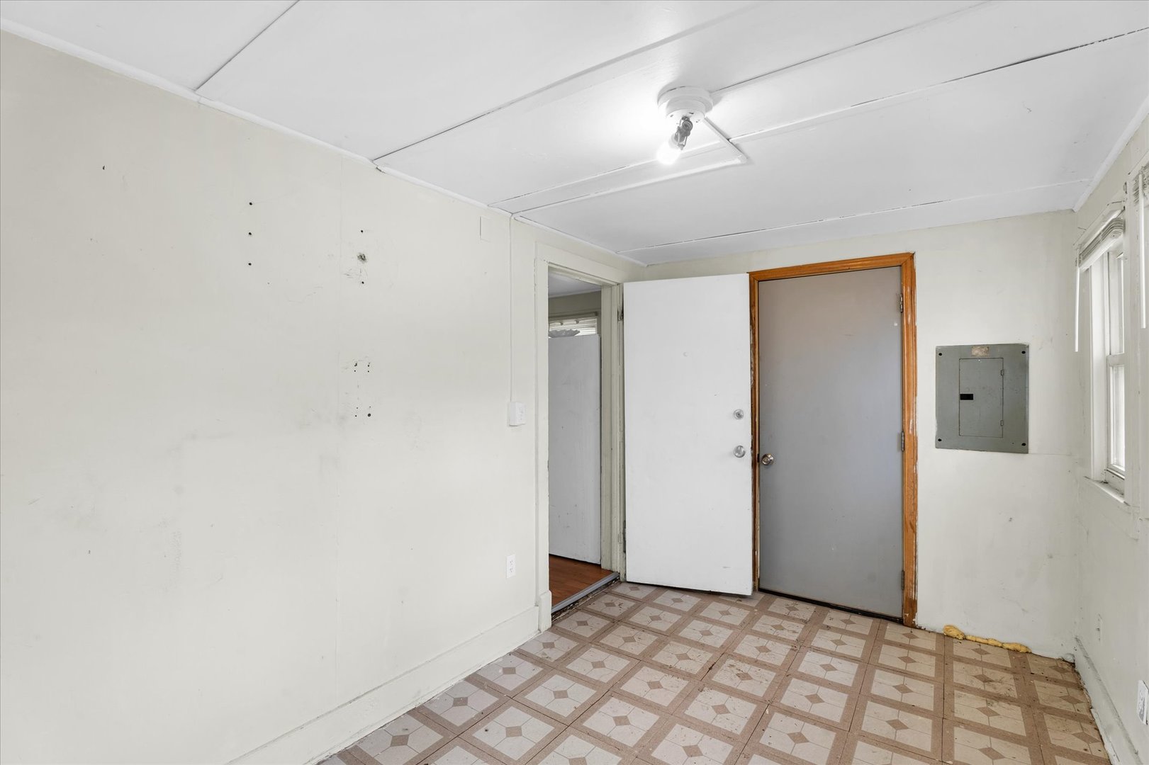 332 South Chanute Street Rantoul, IL 61866 - Photo 20 of 26 Gallery Image 20