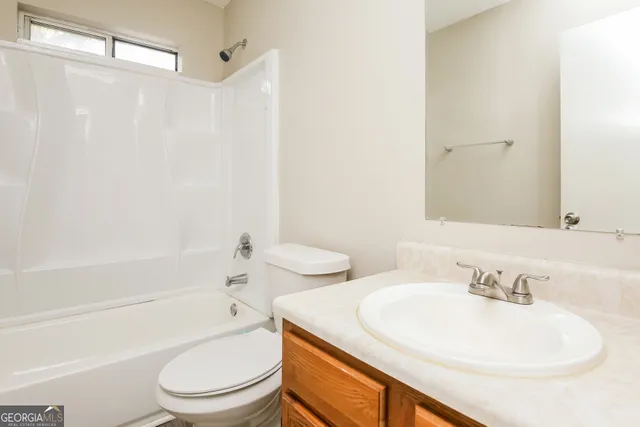 $1,745 | 4421 Wellington Terrace, Decatur, GA 30035