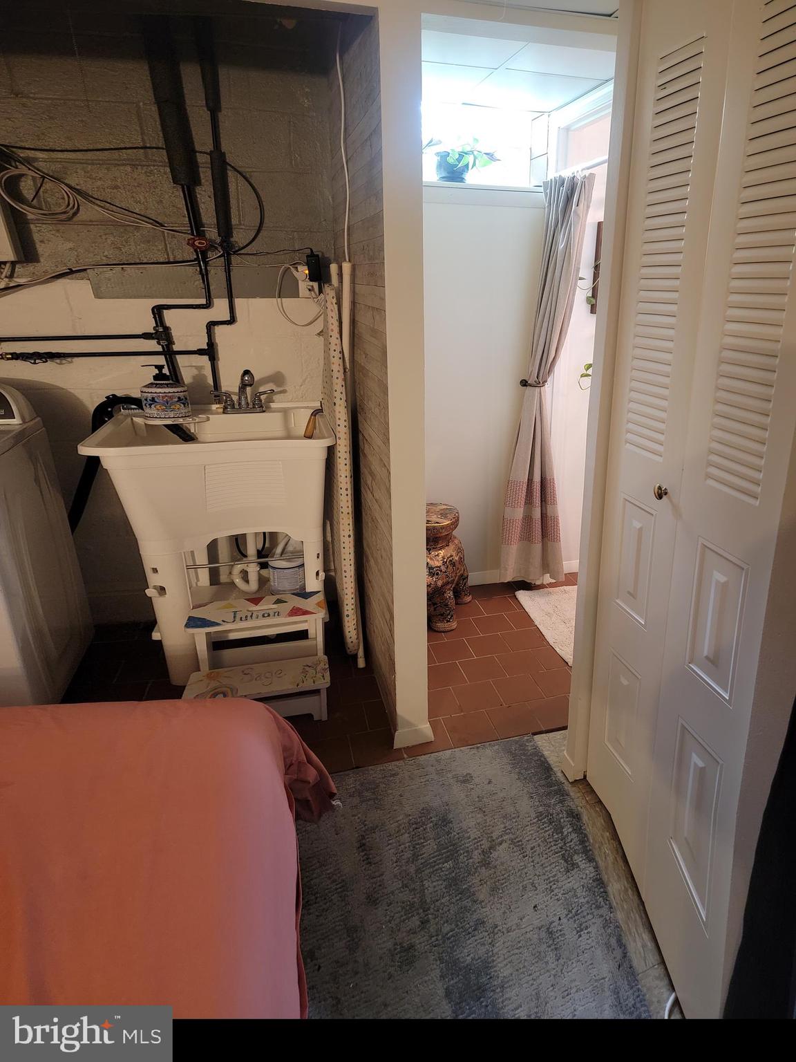 2342 Searles Road Baltimore, MD 21222 - Photo 28 of 35