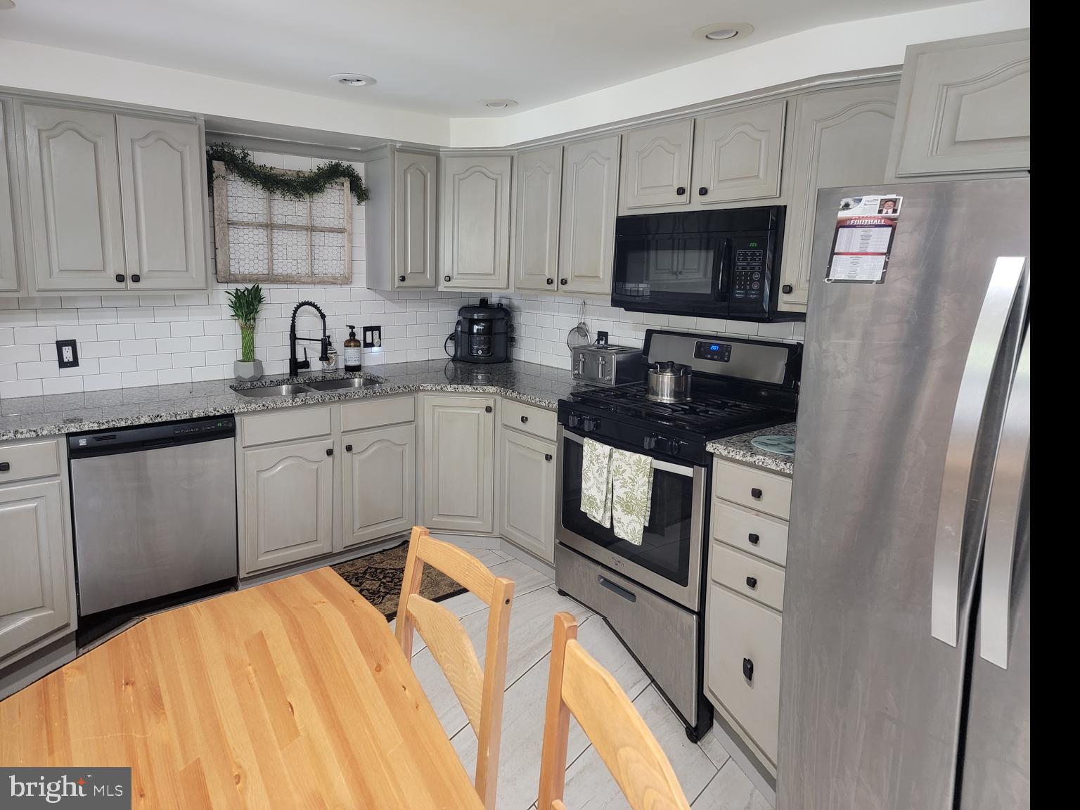 2342 Searles Road Baltimore, MD 21222 - Photo 32 of 35