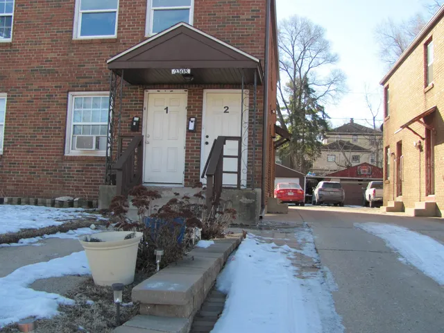 $169,000 | 2308 Auburn Street, Rockford, IL 61103